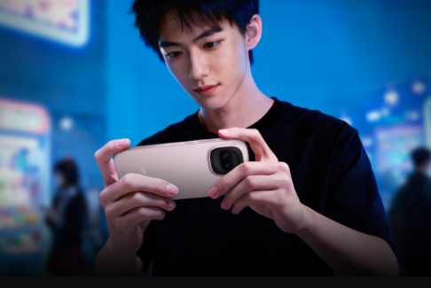 أفضل 5 هواتف للشحن السريع في 2026 تتفوق على آيفون 4 2026\2\21\image 731 012000